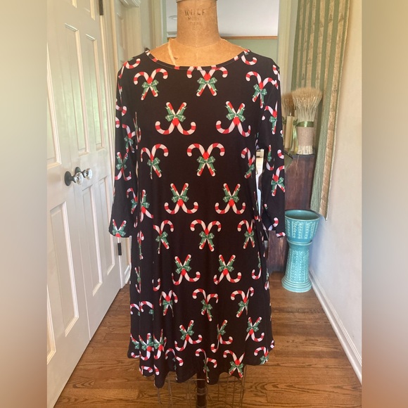 Christmas Dress Tunic Lounge CANDY CANES XL Never Worn Soft poly spandex So Fun! - Picture 1 of 7